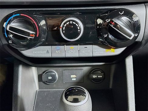 Used 2023 Hyundai Kona SEL image 16