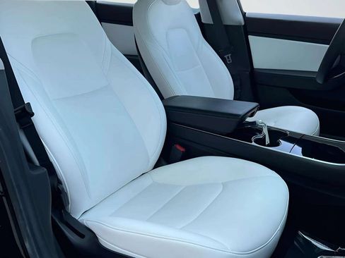 Used 2020 Tesla Model 3 Standard Range Plus RWD image 23