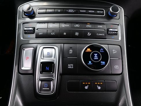 Certified 2023 Hyundai Santa Fe SEL image 20