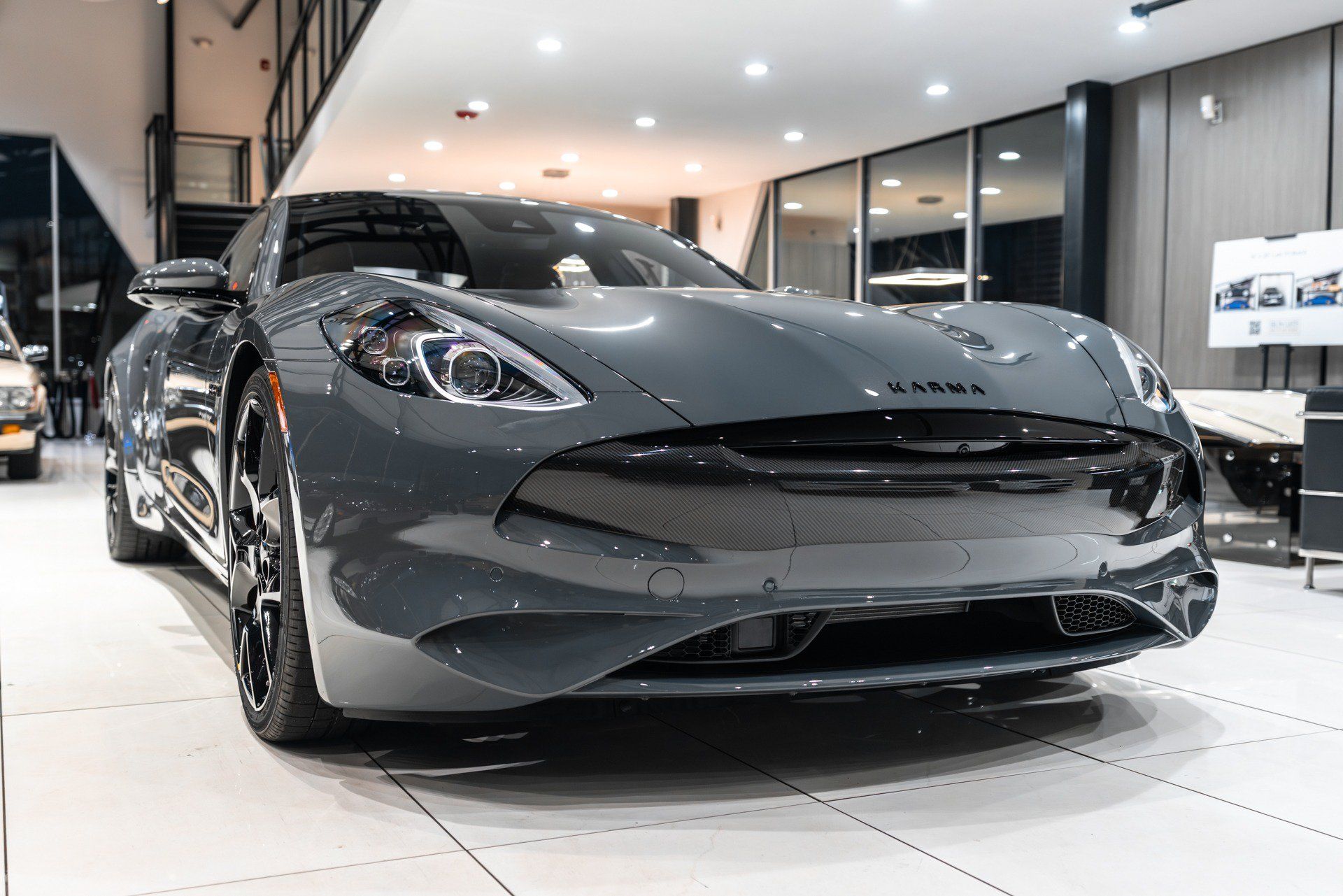 Used 2025 Karma Revero Luxury RWD image 60