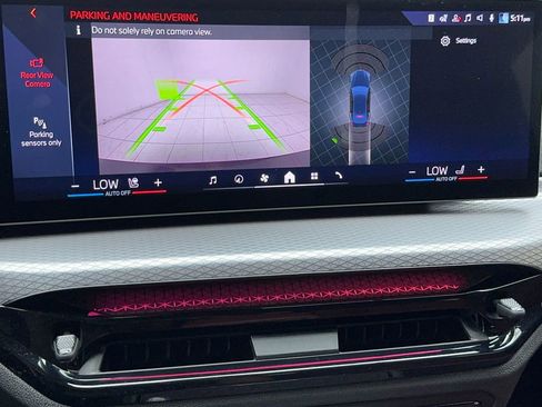 Used 2025 BMW i4 eDrive40 image 30