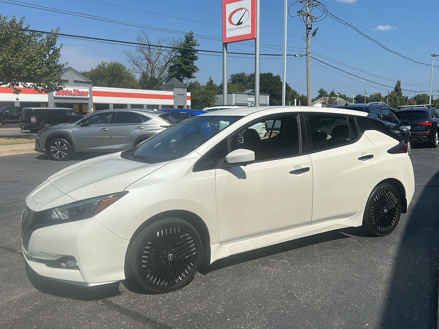 Used 2025 Nissan Leaf SV Plus FWD image 6