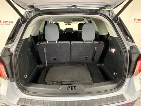Certified 2025 Ford Explorer Active AWD/4WD image 25