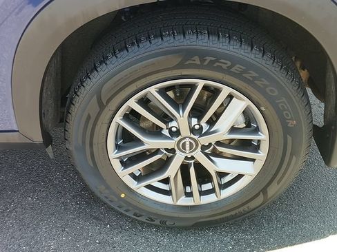 Certified 2023 Nissan Rogue S AWD/4WD image 18