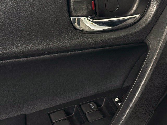 Used 2014 Toyota Corolla S FWD image 14