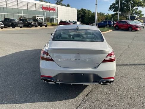 Used 2025 Genesis G70 2.5T AWD/4WD image 5
