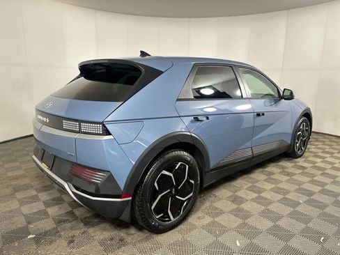 Used 2024 Hyundai Ioniq 5 SEL image 3