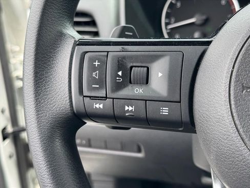 Certified 2023 Nissan Rogue SV AWD/4WD image 17