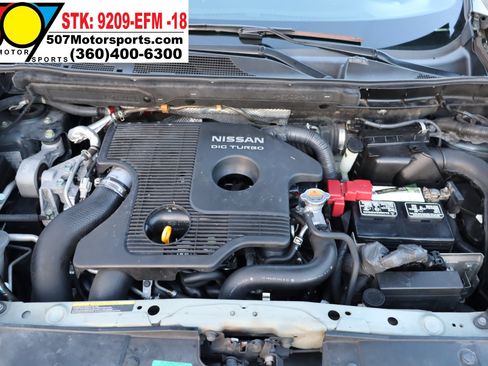 Used 2013 Nissan Juke SL image 21