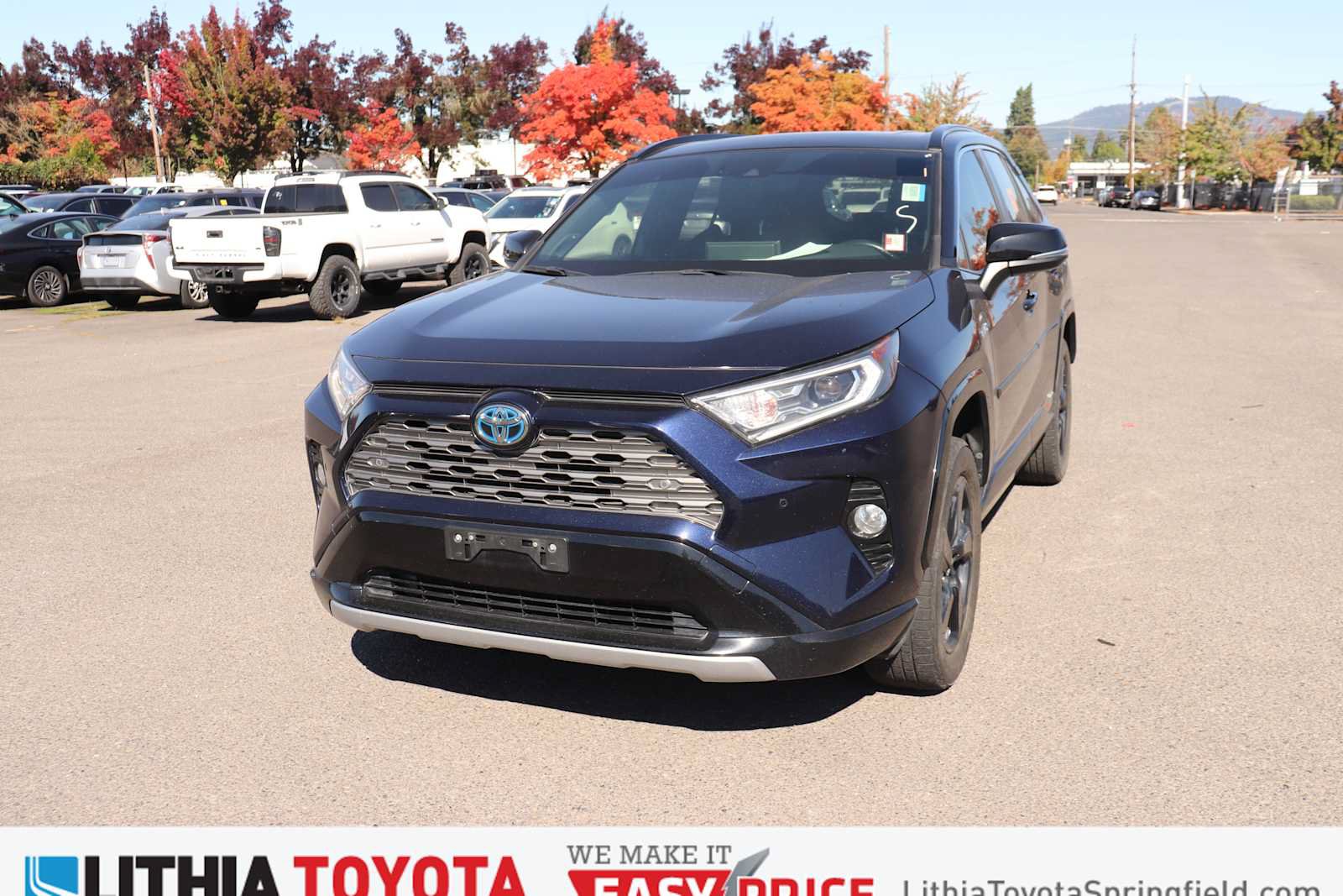 Used 2019 Toyota RAV4 XSE AWD/4WD image 1
