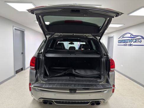 Used 2015 BMW X5 M AWD 4dr w/ Premium Package image 40