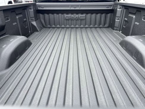 New 2026 GMC Sierra 2500 SLE w/ SLE Value Package; image 4