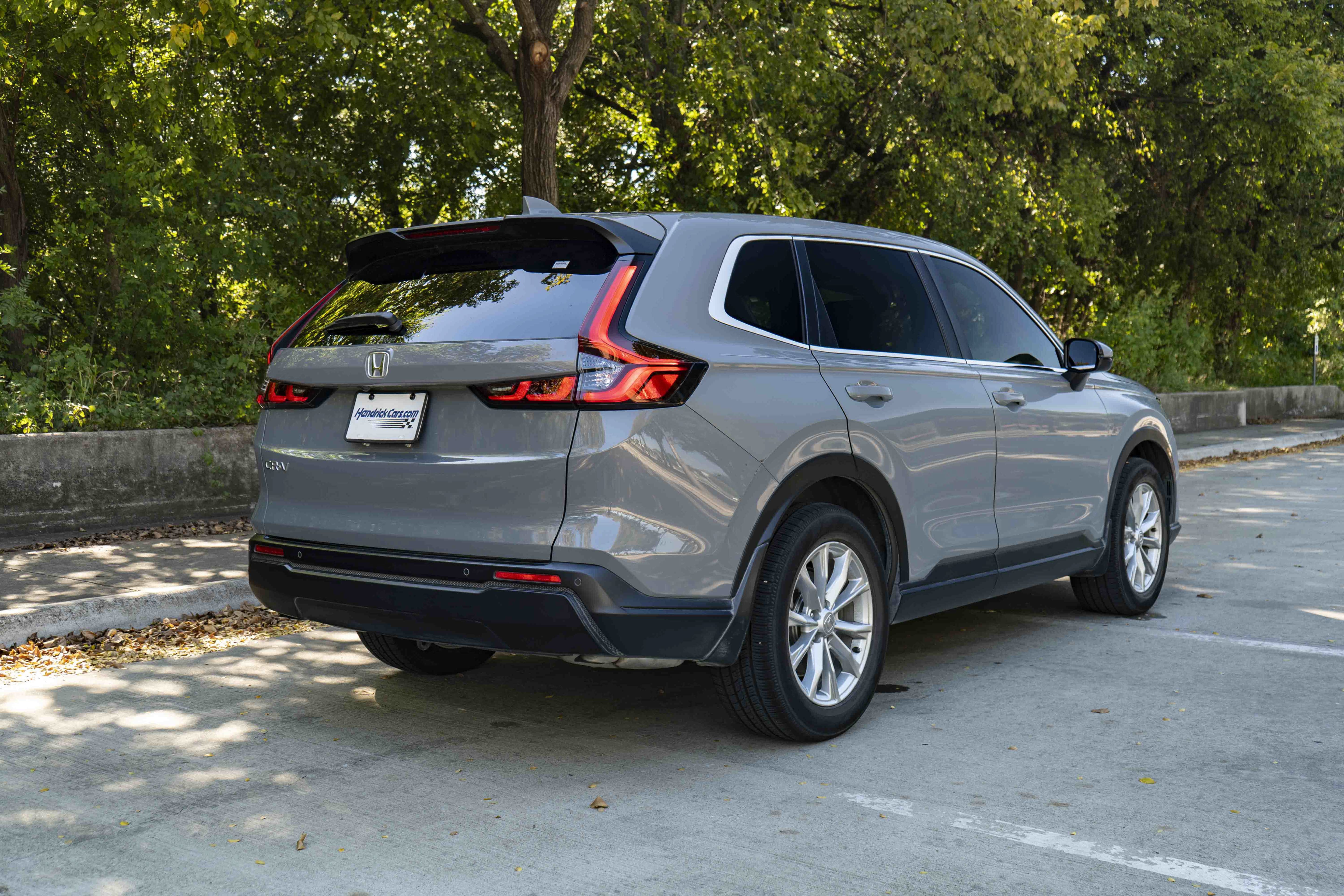 Used 2024 Honda CR-V EX-L image 9