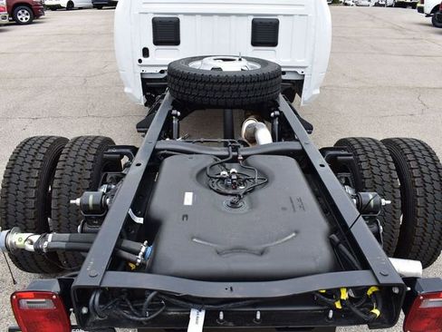 New 2025 RAM 4500 Tradesman image 9