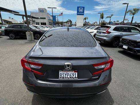 Used 2020 Honda Accord EX image 7