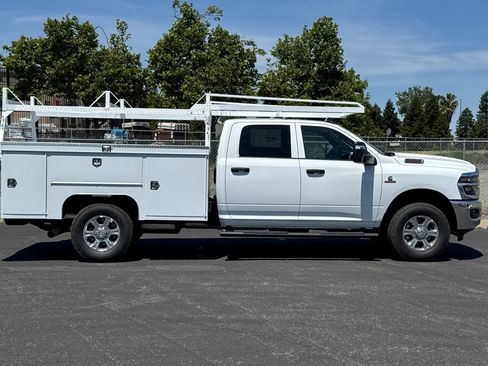 New 2026 RAM 3500 Tradesman w/ Chrome Appearance Group A AWD/4WD image 2