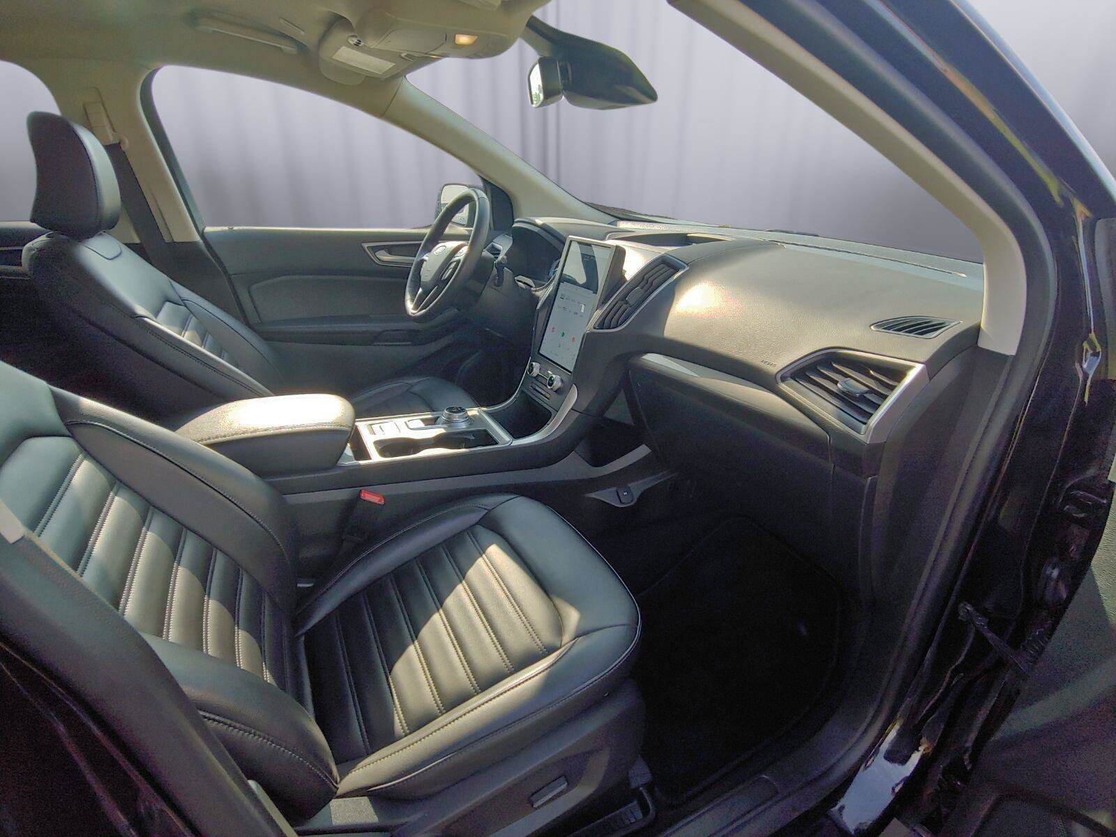 Used 2023 Ford Edge SEL w/ Convenience Package AWD/4WD image 29