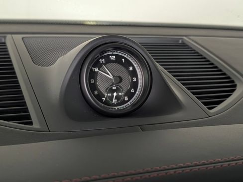 New 2026 Porsche Macan AWD/4WD image 31