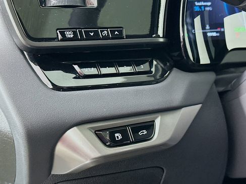 Used 2025 Lexus RX 350 w/ Convenience Package AWD/4WD image 10