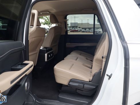 Used 2024 Ford Expedition Max XLT AWD/4WD image 25