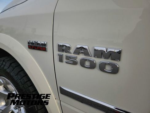 Used 2017 RAM 1500 Laramie image 13
