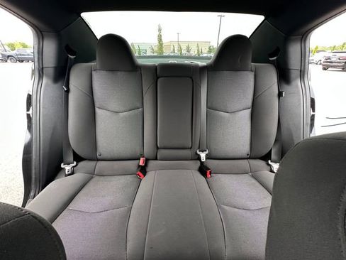 Used 2012 Dodge Avenger SXT FWD image 31