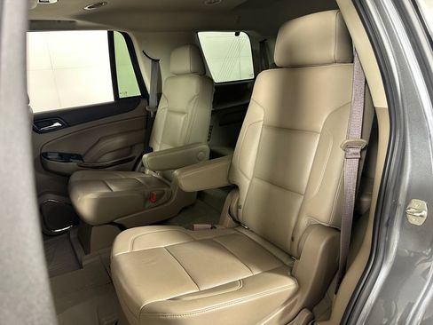 Used 2019 GMC Yukon SLT w/ Open Road Package AWD/4WD image 19
