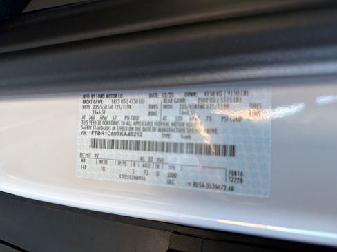 New 2026 Ford Transit 250 148 Medium Roof w/ Load Area Protection Package image 26