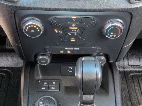 Used 2019 Ford Ranger XL w/ Equipment Group 101A Mid image 18