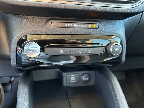 New 2026 Ford Escape SE image 27