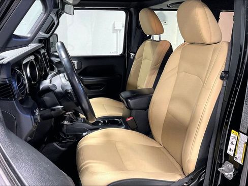 Used 2020 Jeep Wrangler Unlimited Sport image 33