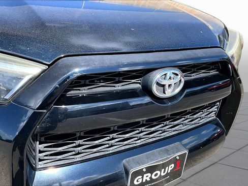 Used 2016 Toyota 4Runner SR5 RWD image 30