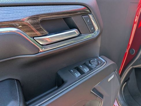 Used 2024 Chevrolet Silverado 1500 LT Trail Boss w/ LT Trail Boss Premium Package AWD/4WD image 14