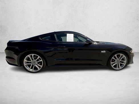 Used 2022 Ford Mustang GT Premium w/ Equipment Group 401A RWD image 5