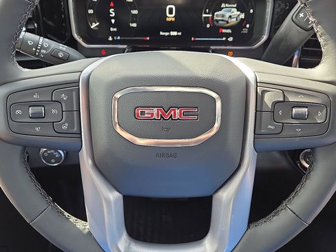 New 2026 GMC Sierra 1500 SLE w/ Preferred Package AWD/4WD image 12