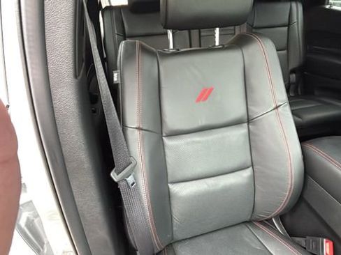 Used 2025 Dodge Durango R/T AWD/4WD image 22