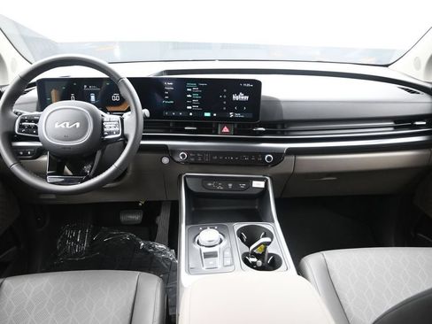 New 2026 Kia Carnival LXS FWD image 30