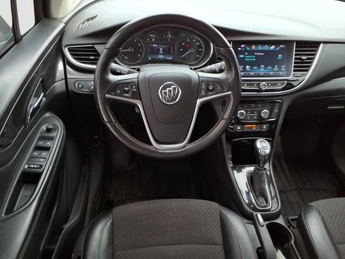 Used 2019 Buick Encore Sport Touring FWD image 9