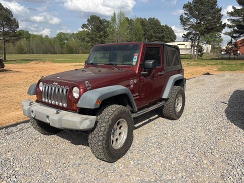 Used 2010 Jeep Wrangler Sport AWD/4WD image 34
