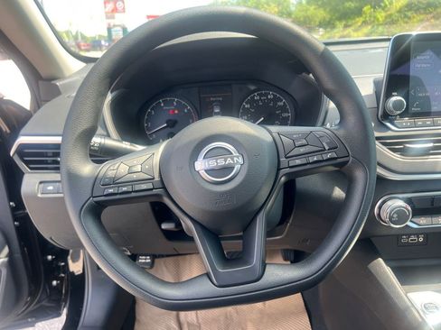 New 2025 Nissan Altima 2.5 S image 15