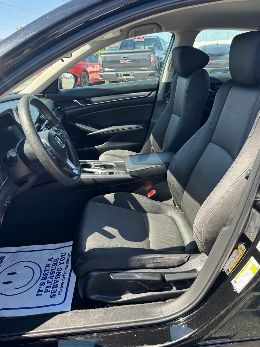 Used 2022 Honda Accord LX image 10