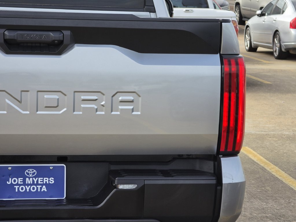 Used 2025 Toyota Tundra SR AWD/4WD image 9
