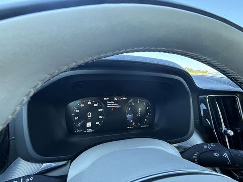 Used 2019 Volvo XC60 T6 Inscription w/ Protection Package Premier image 18