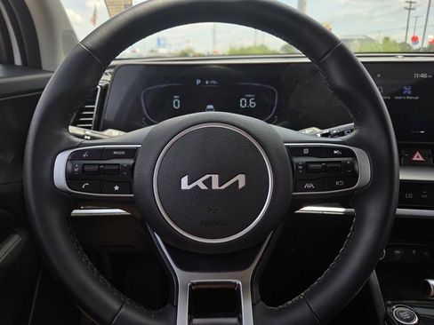Used 2024 Kia Sportage EX FWD image 23