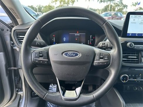 Used 2024 Ford Escape Active image 11