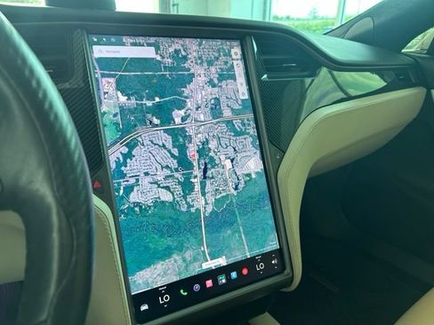 Used 2021 Tesla Model S Long Range AWD/4WD image 5