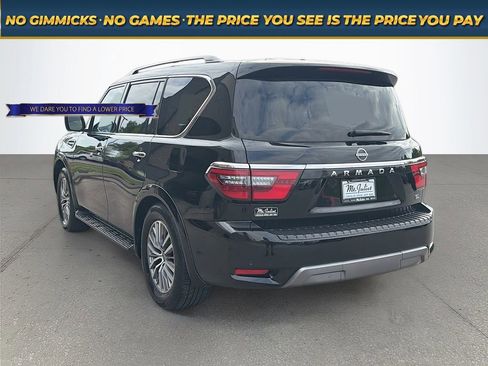 Used 2023 Nissan Armada SL RWD image 6