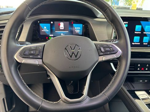 Used 2026 Volkswagen Atlas Cross Sport SE FWD image 29
