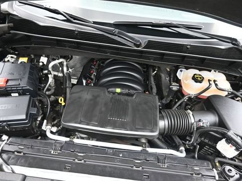 Used 2024 GMC Sierra 1500 SLT w/ SLT Premium Plus Package image 30