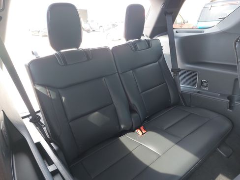 New 2026 Ford Explorer ST-Line w/ ST-Line Street Pack RWD image 13